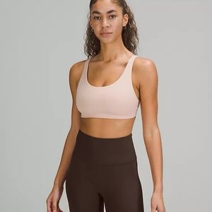 Lululemon: In Alignment Straight Strap Bra